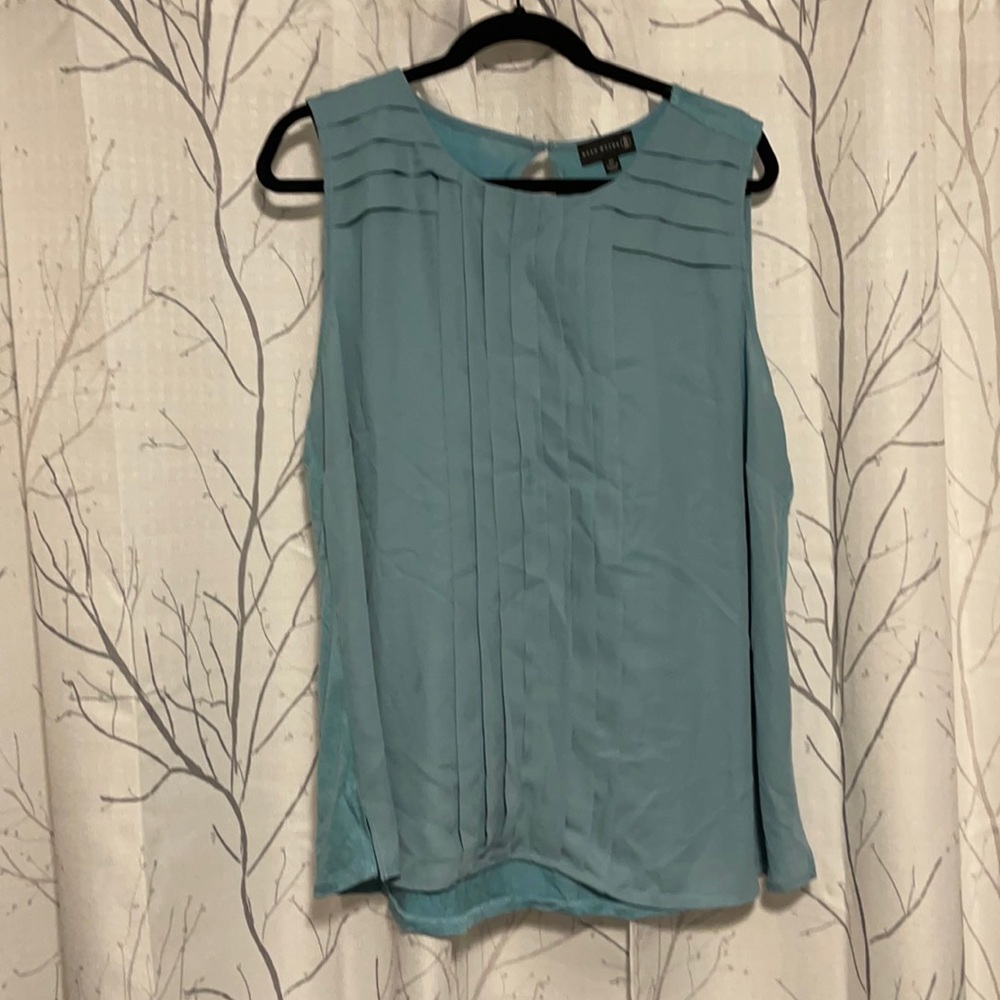 Sleeveless Blouse